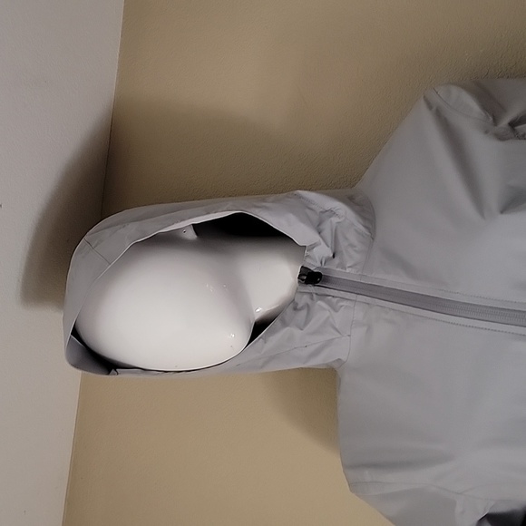 REI Co- Op  Windbreaker Jacket - Picture 4 of 13